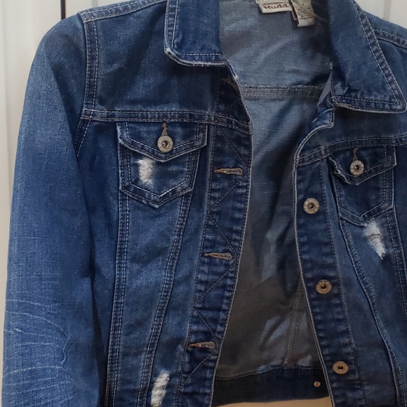 Jean jacket - Picture 4 of 5
